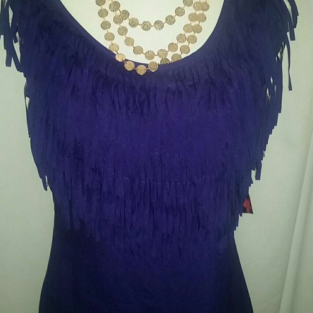 Dress - Picture 2 of 6